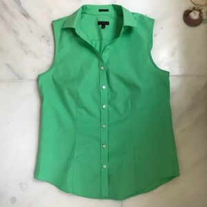 {Talbots} Classic Sleeveless Button Front Shirt